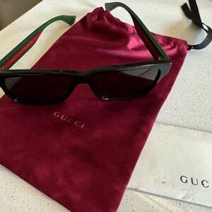 Gucci Sunglasses. Series GG0340SA